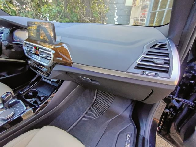 Used 2024 BMW X3 sDrive30i w/ Convenience Package image 50