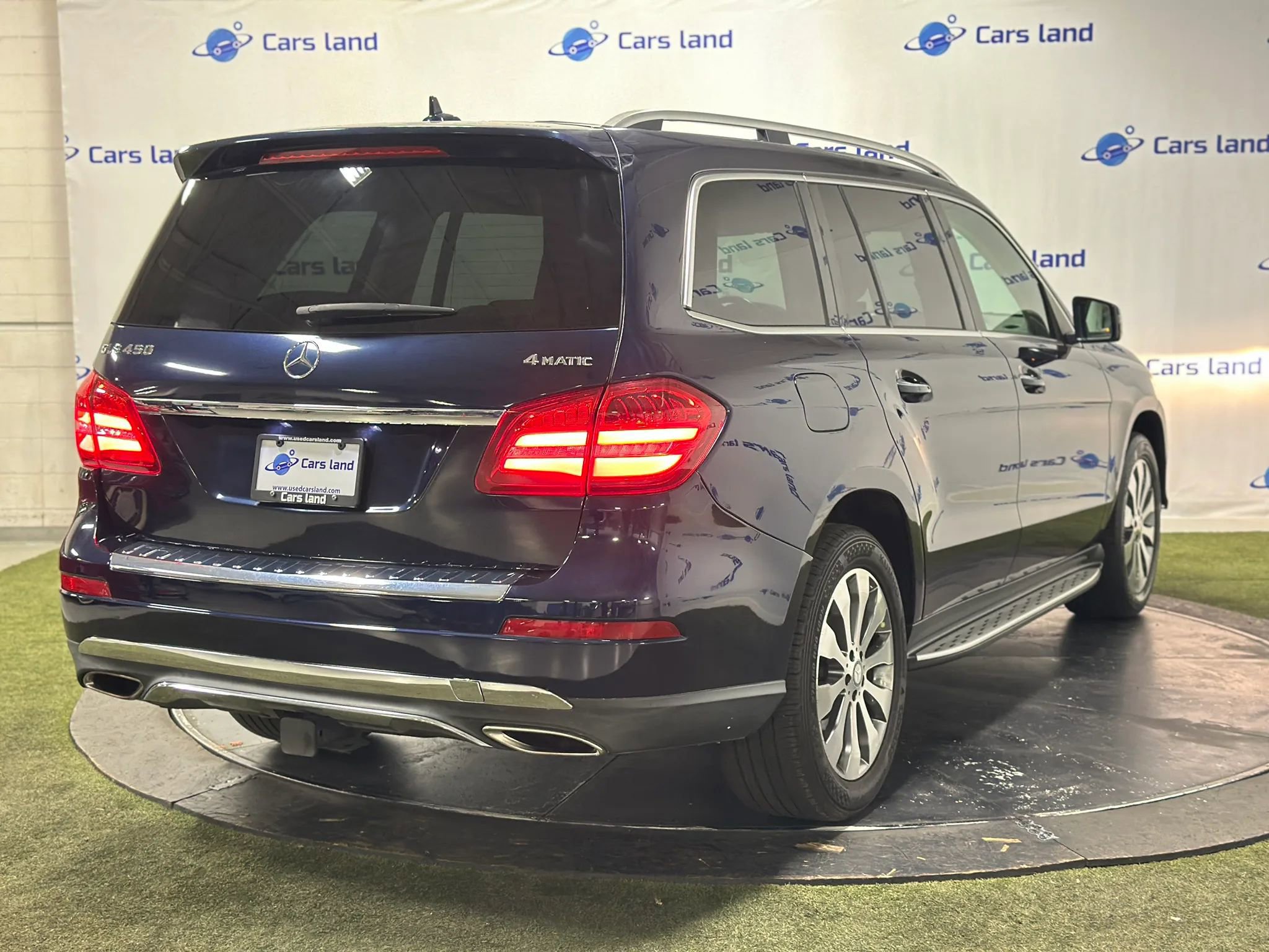 Used 2017 Mercedes-Benz GLS 450 4MATIC image 3