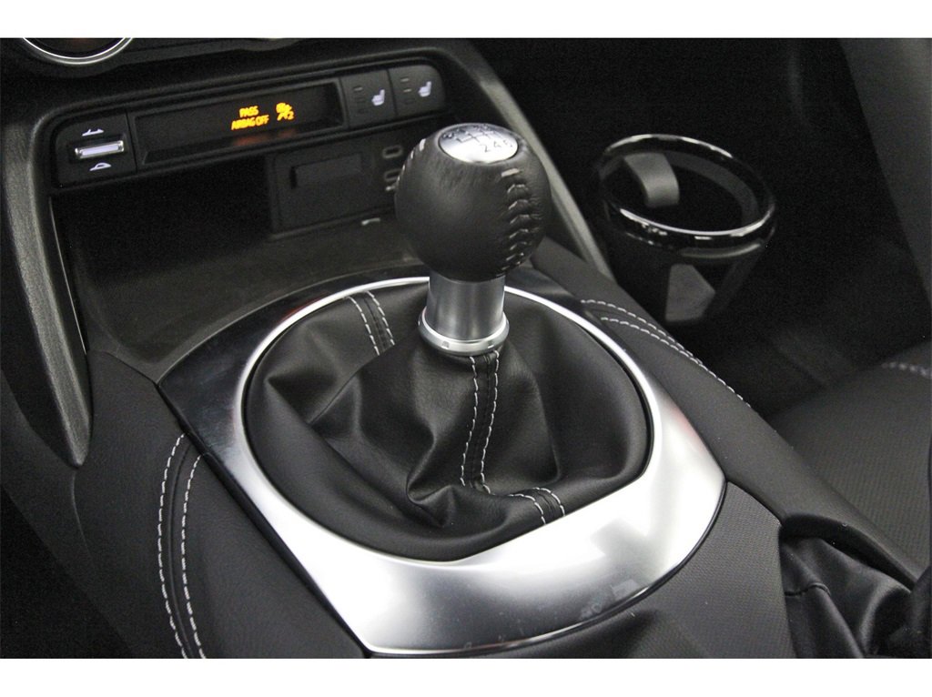 New 2025 MAZDA MX-5 Miata RF Grand Touring image 25