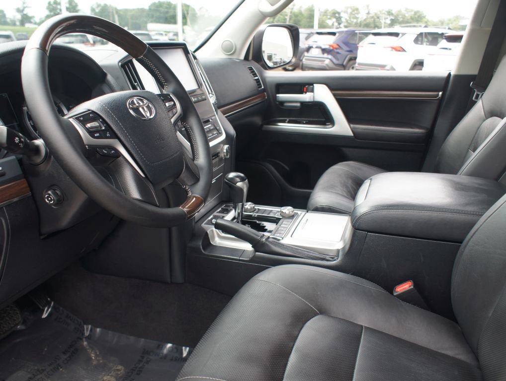 Used 2019 Toyota Land Cruiser AWD/4WD image 15
