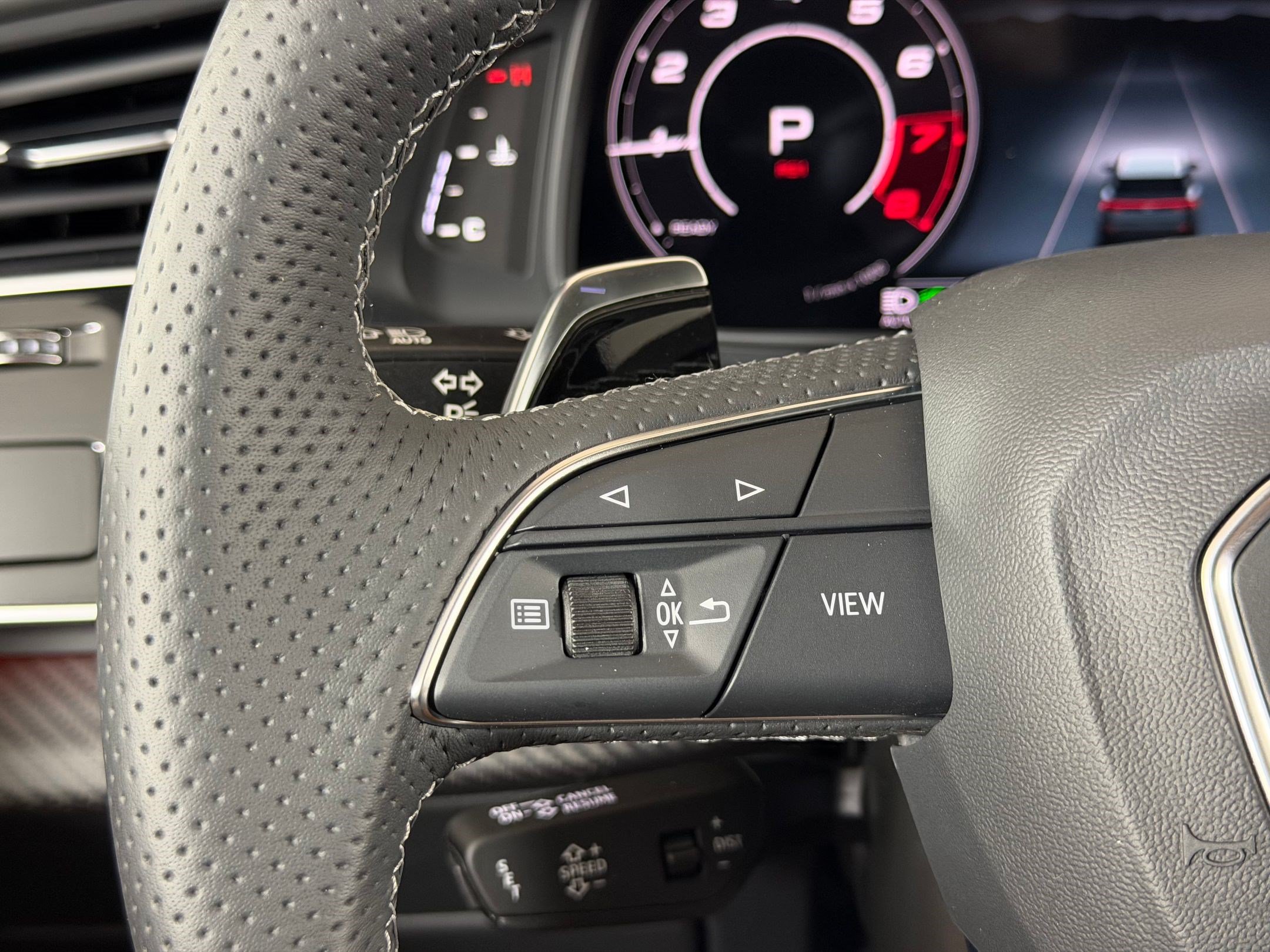 New 2027 Audi RS Q8 performance AWD/4WD image 15