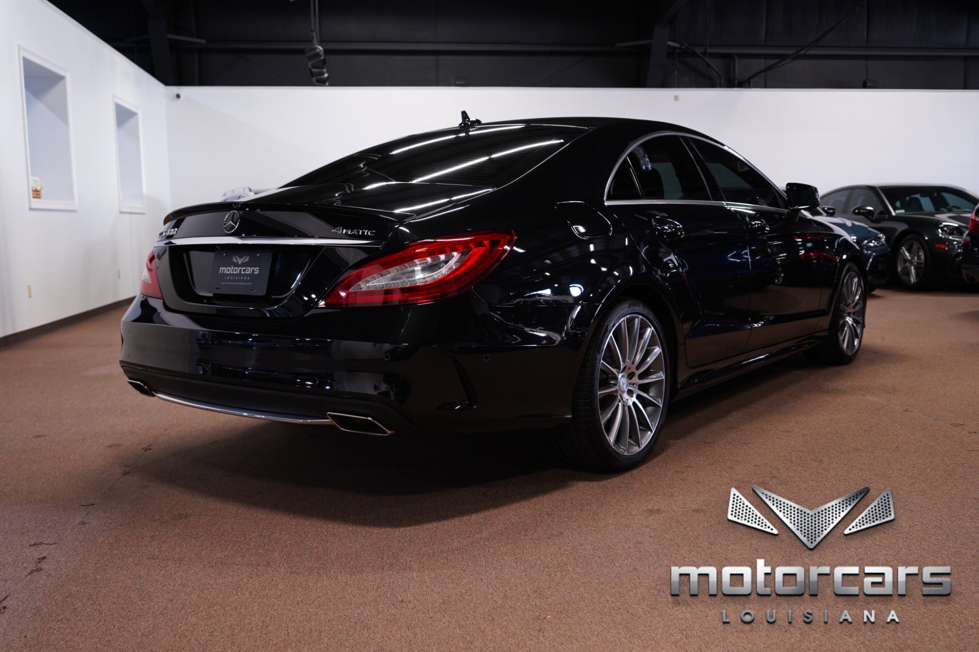 Used 2016 Mercedes-Benz CLS 400 4MATIC w/ Premium 2 Package image 7