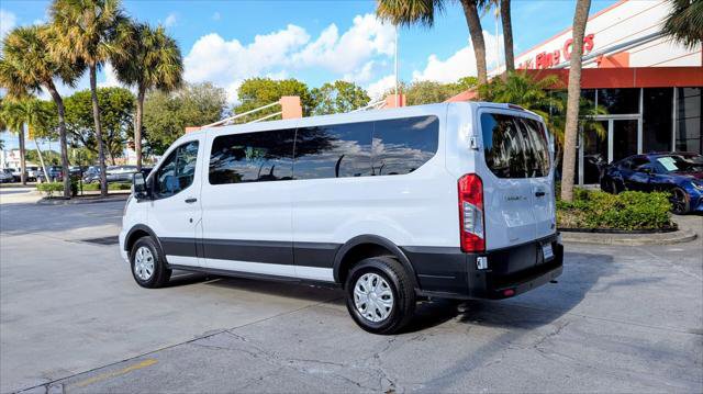 Used 2023 Ford Transit 350 XLT image 4