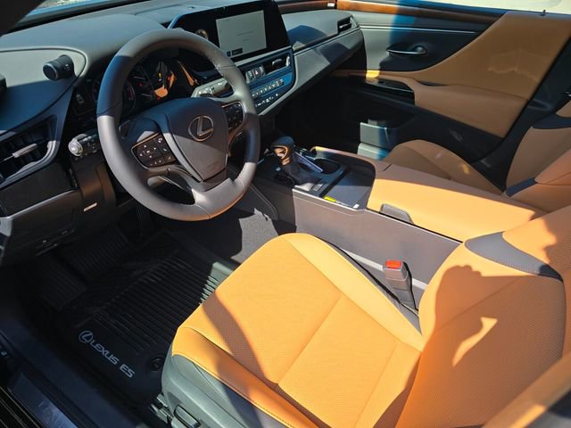 New 2025 Lexus ES 350 w/ Premium Package image 13