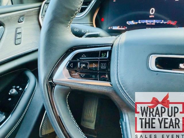 Used 2024 Jeep Grand Cherokee L Overland w/ Advanced Protech Group III image 15