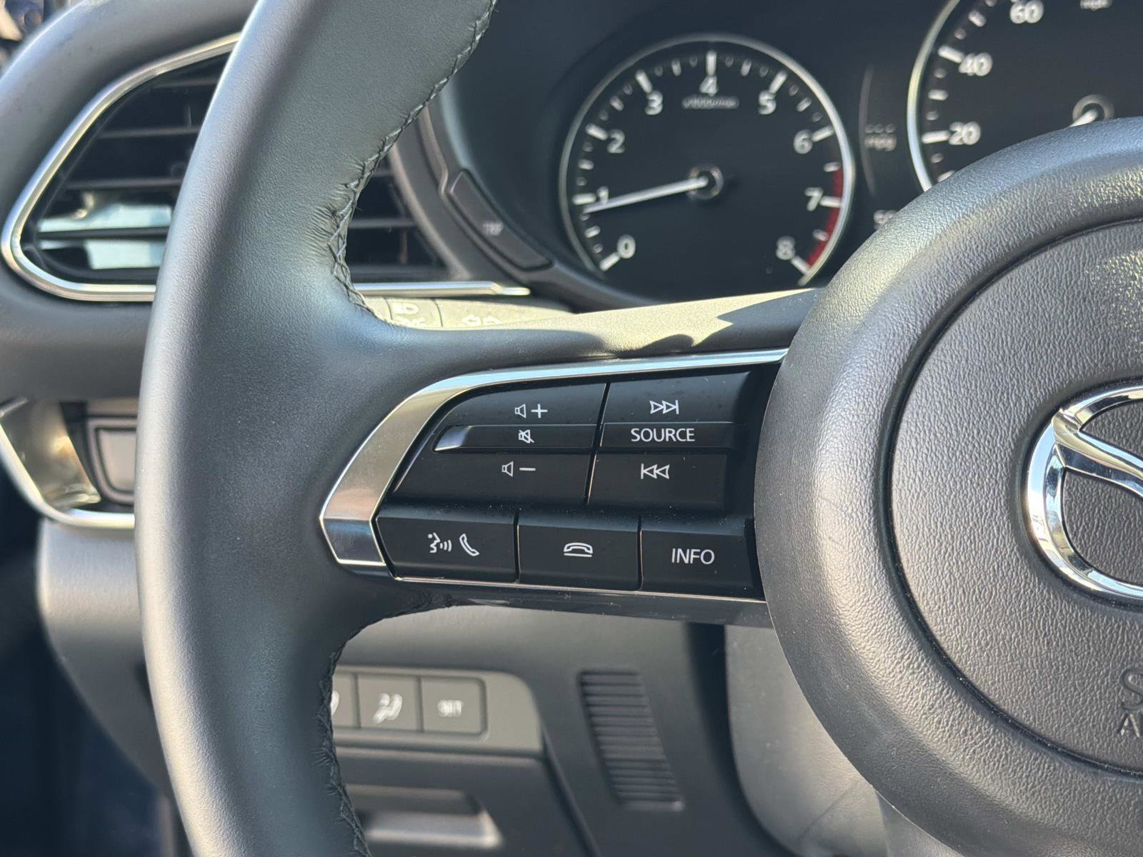 Used 2025 MAZDA CX-30 AWD 2.5 S w/ Preferred Package image 9