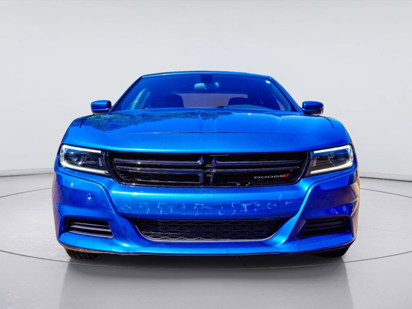 Used 2022 Dodge Charger SXT RWD image 3