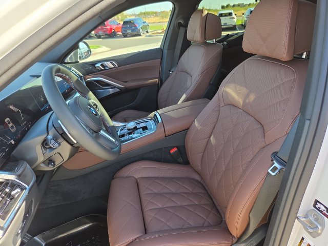 New 2027 BMW X6 M60i AWD/4WD image 18
