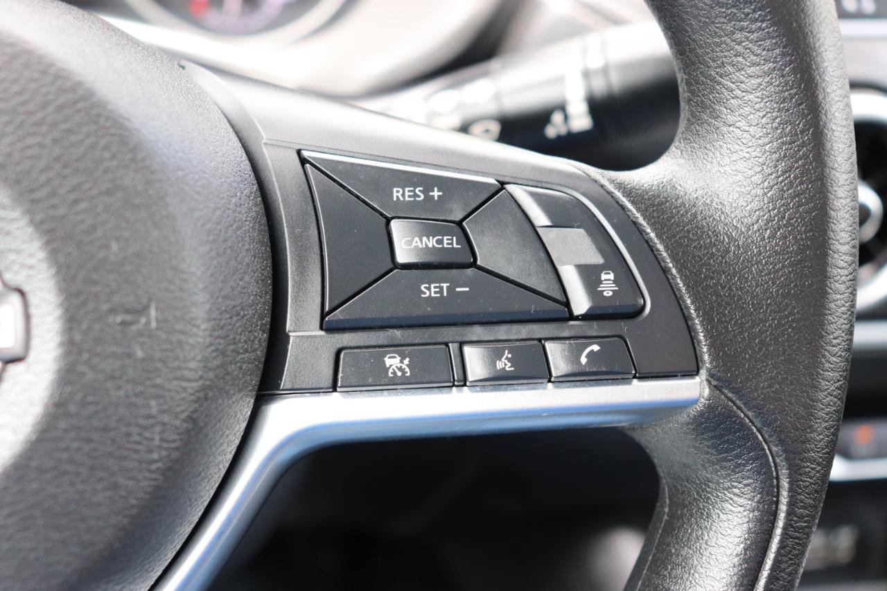 Used 2024 Nissan Sentra SV FWD image 28