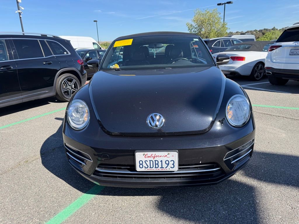 Used 2018 Volkswagen Beetle 2.0T S image 2