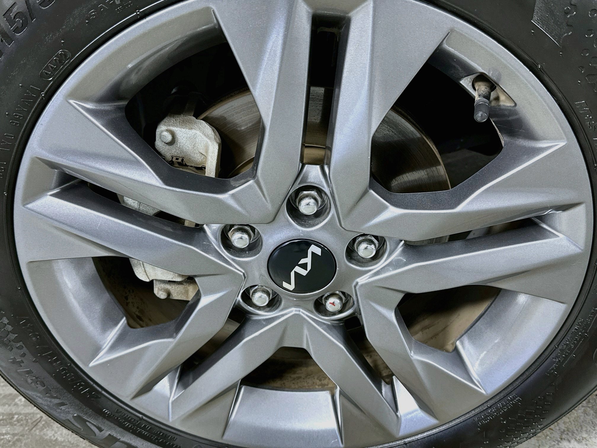 Used 2023 Kia Seltos S FWD image 28