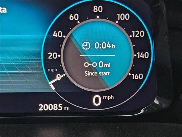 Used 2025 Volkswagen Atlas SE image 11