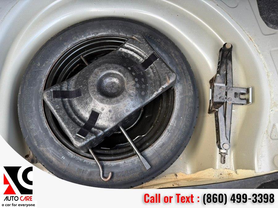 Used 2013 Toyota Corolla S image 14