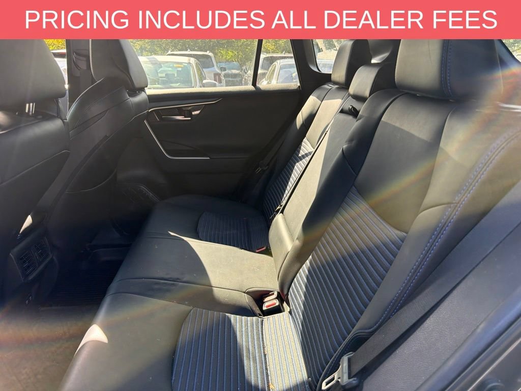 Used 2020 Toyota RAV4 XSE w/ XSE Grade Weather Package AWD/4WD image 3