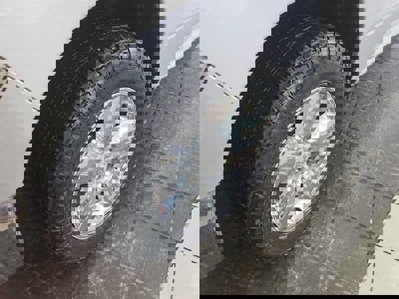 Used 2016 RAM 1500 Classic SLT w/ SLT Plus D￩cor Group image 31