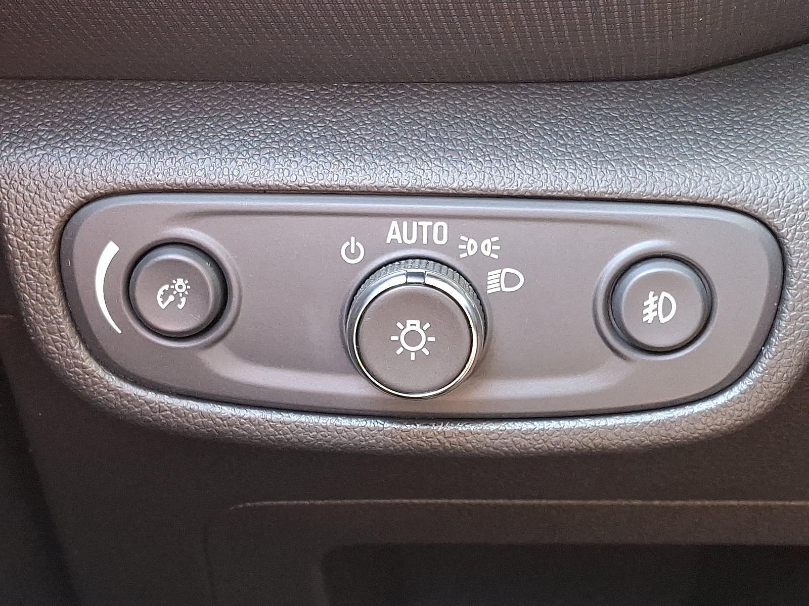 Used 2023 Chevrolet TrailBlazer LT AWD/4WD image 26
