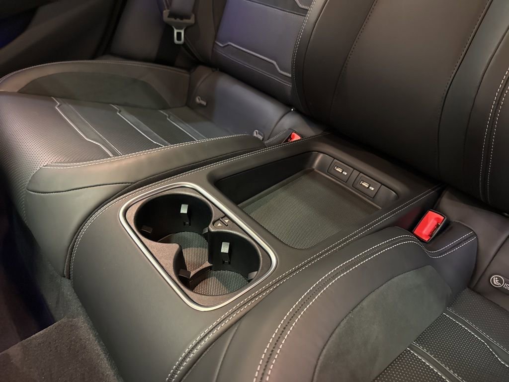 Used 2019 Mercedes-Benz AMG GT 63 w/ Driver Assistance Package image 44