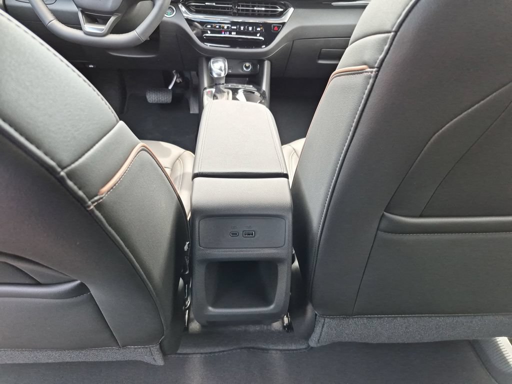 New 2026 Buick Envista Sport Touring FWD image 31