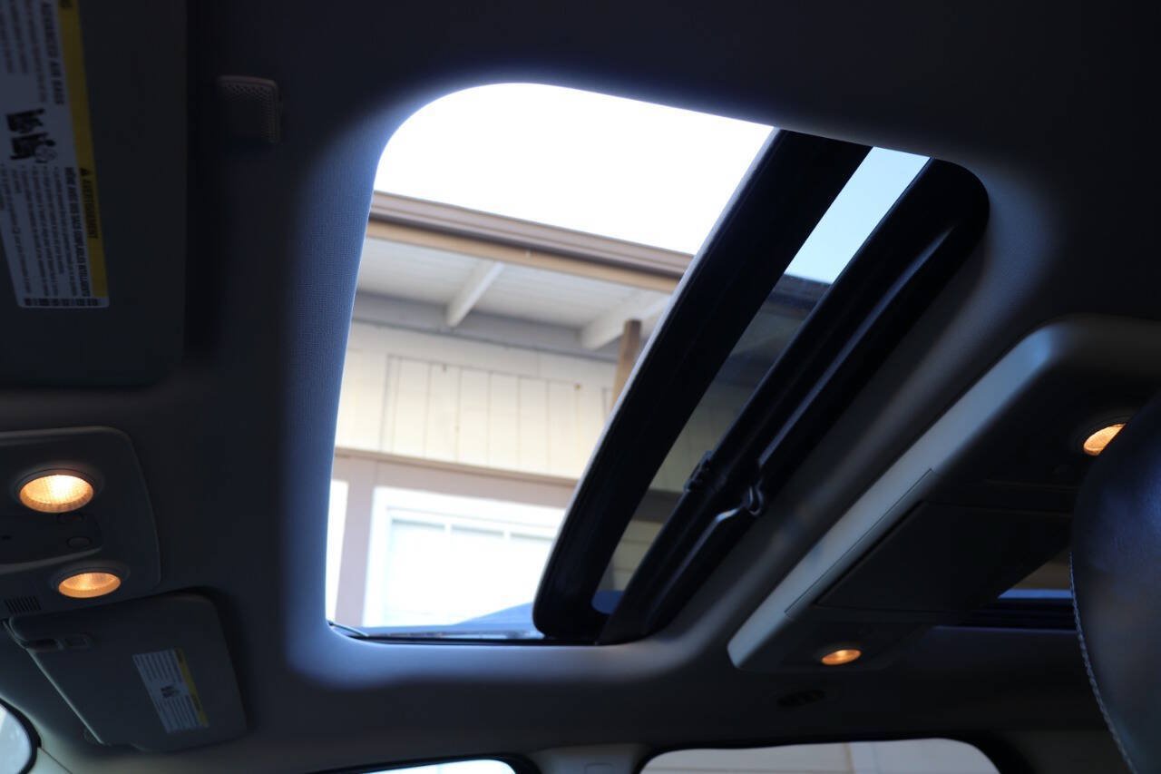 Used 2014 GMC Acadia Denali AWD/4WD image 41