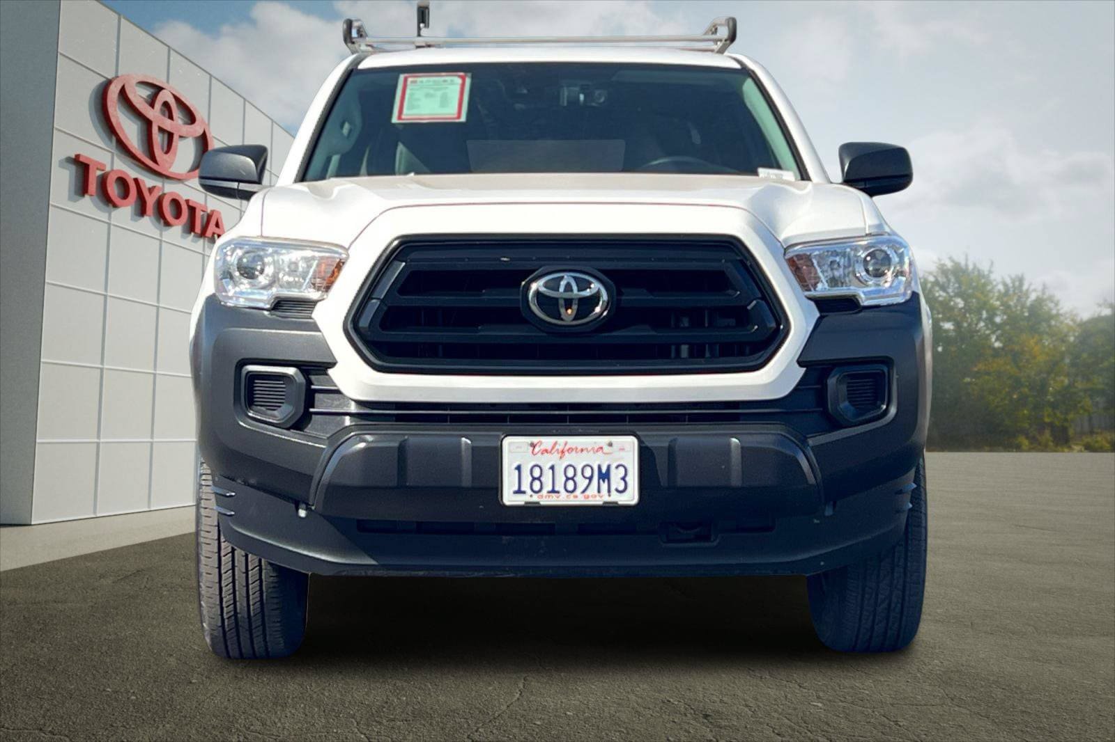 Used 2022 Toyota Tacoma SR RWD image 8