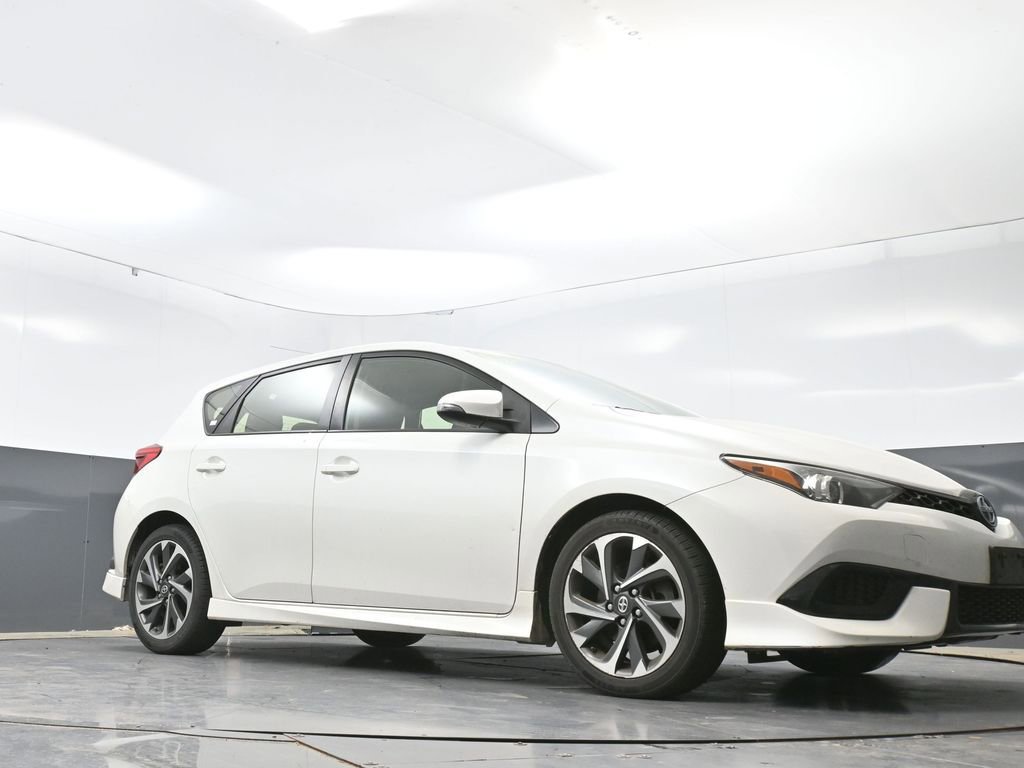 Used 2016 Scion iM FWD image 22