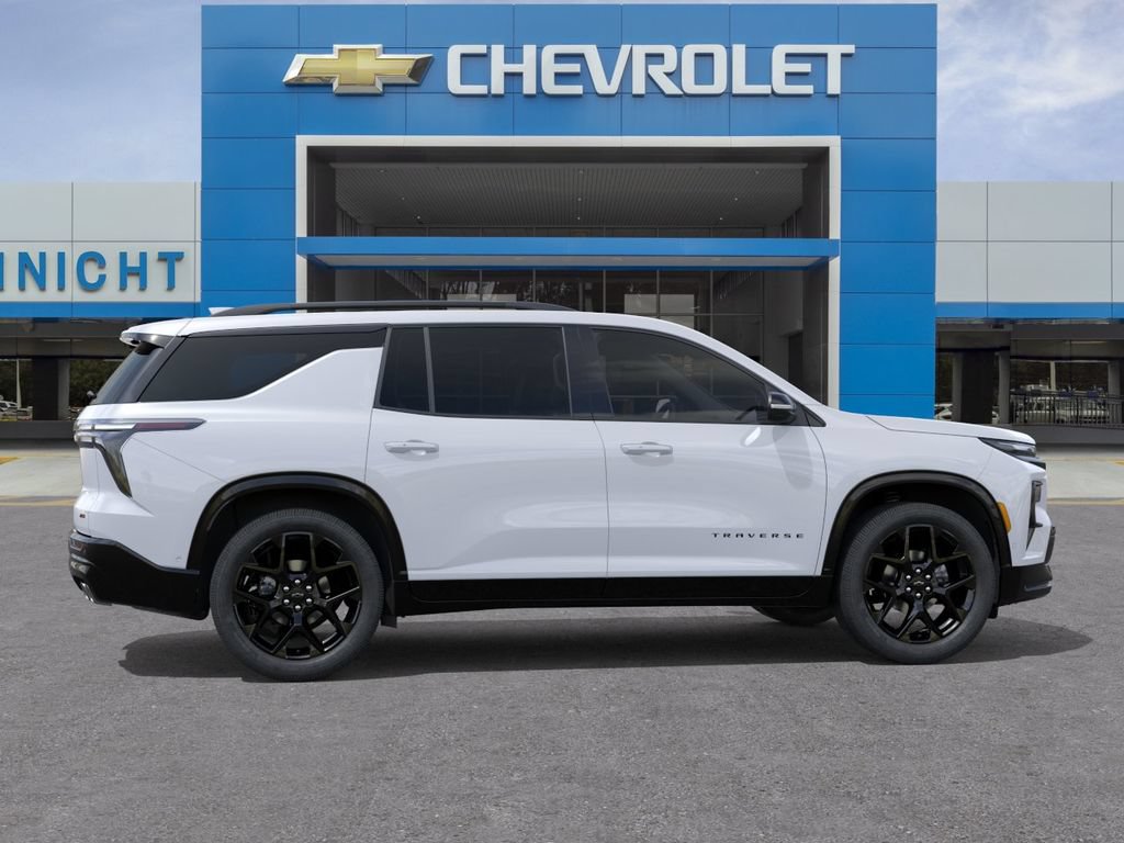 New 2026 Chevrolet Traverse RS w/ LPO, Floor Liner Package FWD image 5