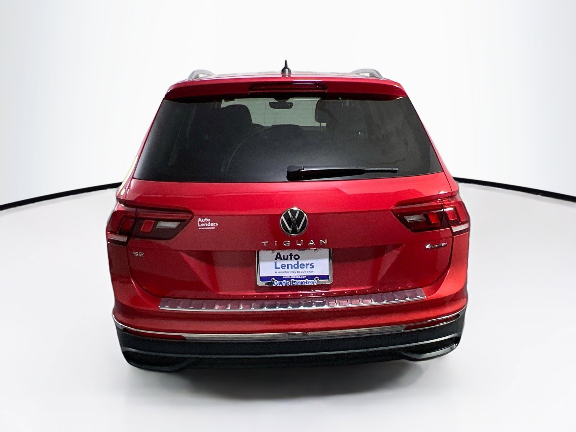 Used 2022 Volkswagen Tiguan SE image 6