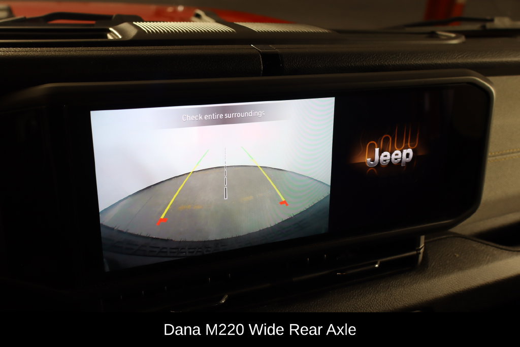 Used 2024 Jeep Wrangler Unlimited Sport AWD/4WD image 40