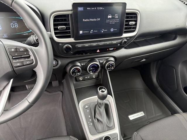 Certified 2025 Hyundai Venue SEL FWD image 27
