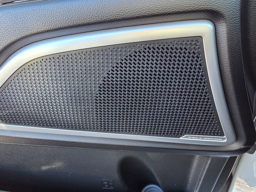 Used 2022 Kia Telluride EX w/ EX Premium Package image 30