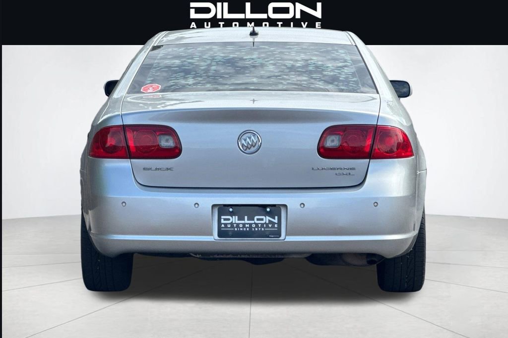 Used 2007 Buick Lucerne CXL w/ Luxury Package FWD image 5