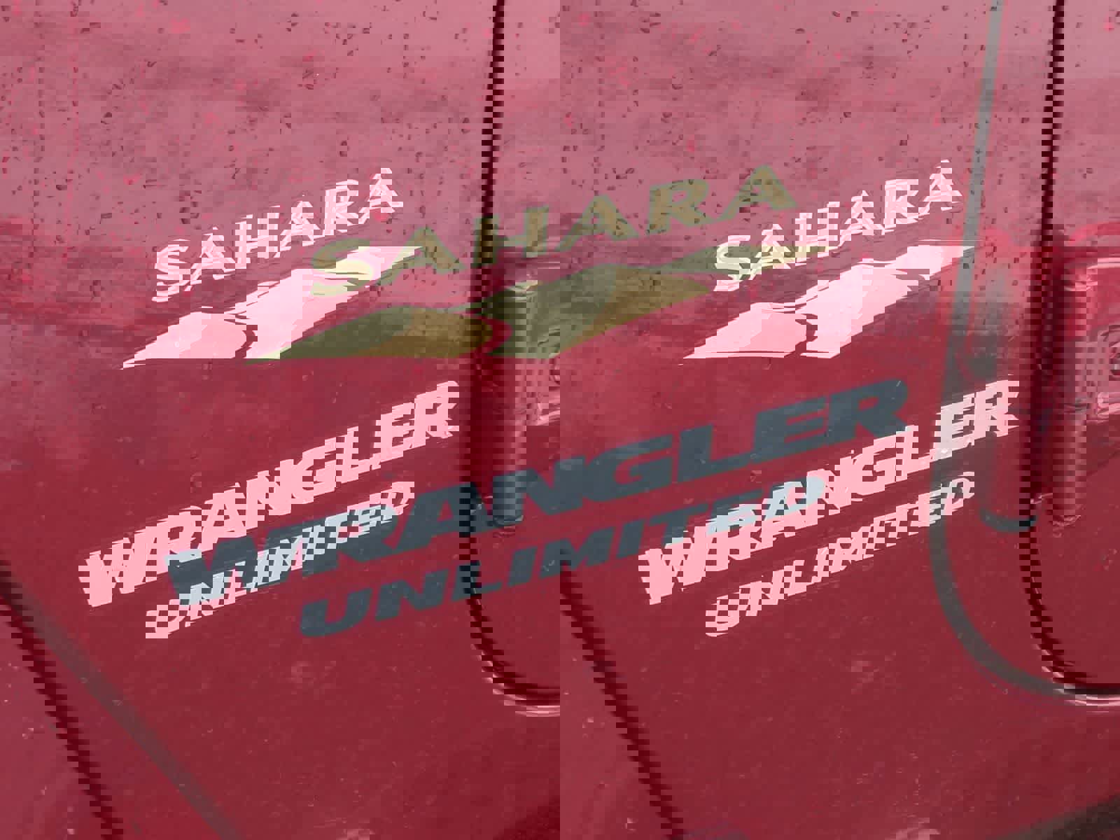 Used 2013 Jeep Wrangler Unlimited Sahara w/ Mopar Chrome Edition Group image 12