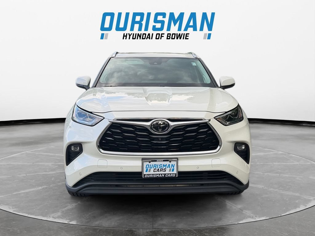 Used 2021 Toyota Highlander Limited AWD/4WD image 8