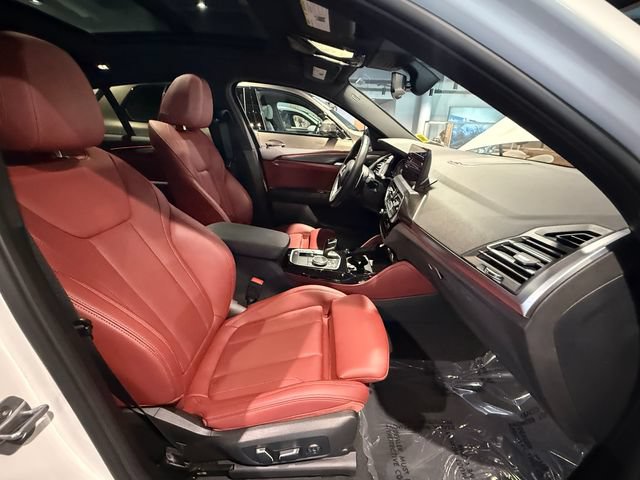 Used 2024 BMW X4 xDrive30i w/ M Sport Package AWD/4WD image 28