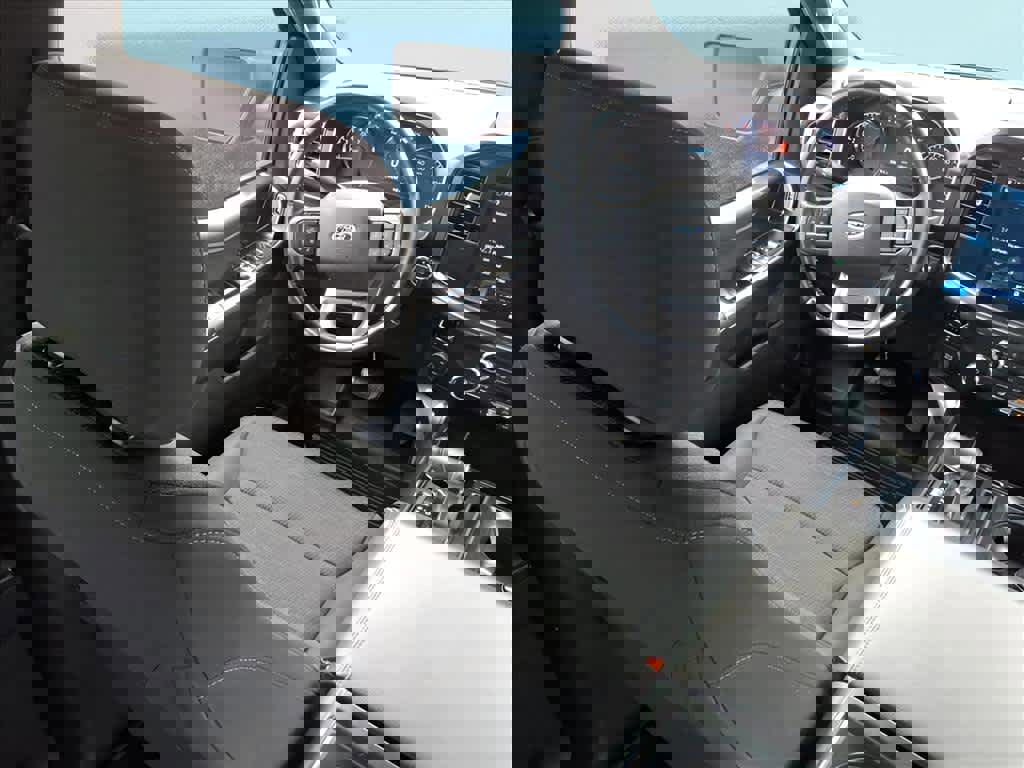 Certified 2022 Ford F150 XLT w/ Equipment Group 302A High image 8