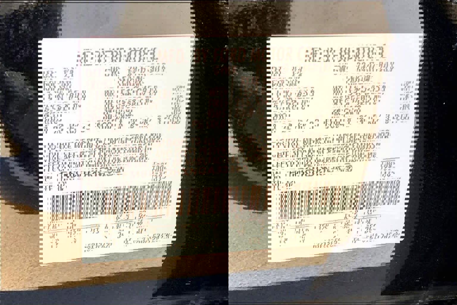 Used 2022 Ford Explorer XLT w/ Equipment Group 202A image 32