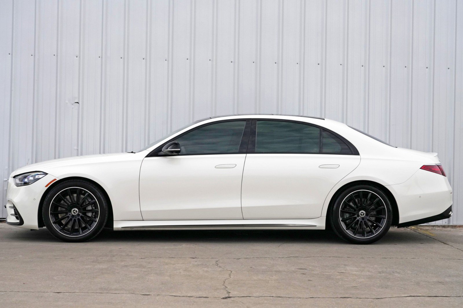 Used 2023 Mercedes-Benz S 580 4MATIC Sedan image 9