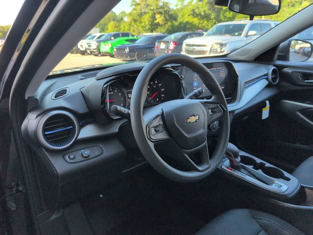New 2026 Chevrolet Trax LS FWD image 34