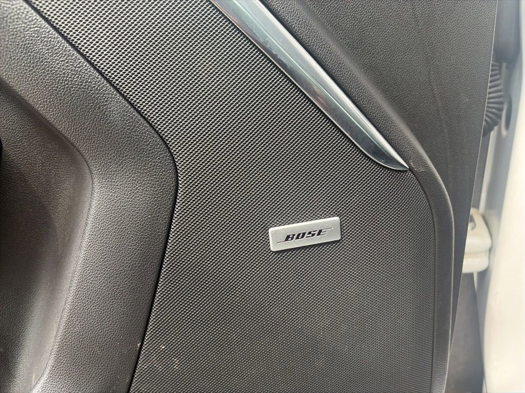 Used 2021 GMC Yukon XL Denali AWD/4WD image 32