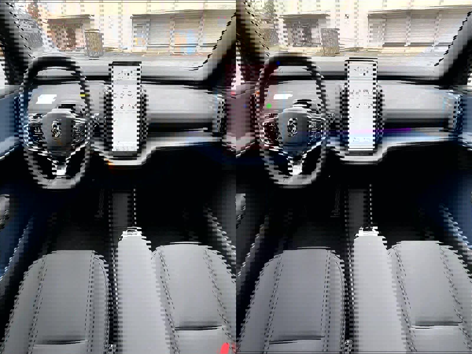 New 2026 Volvo EX30 Plus w/ Climate Package image 7