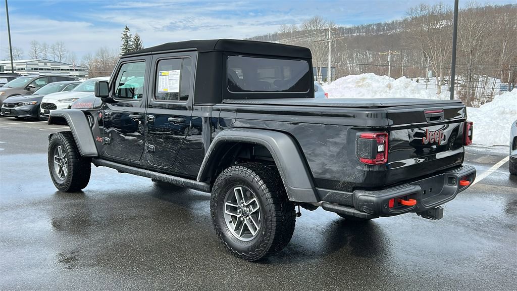 Used 2024 Jeep Gladiator Mojave w/ Technology Group image 9