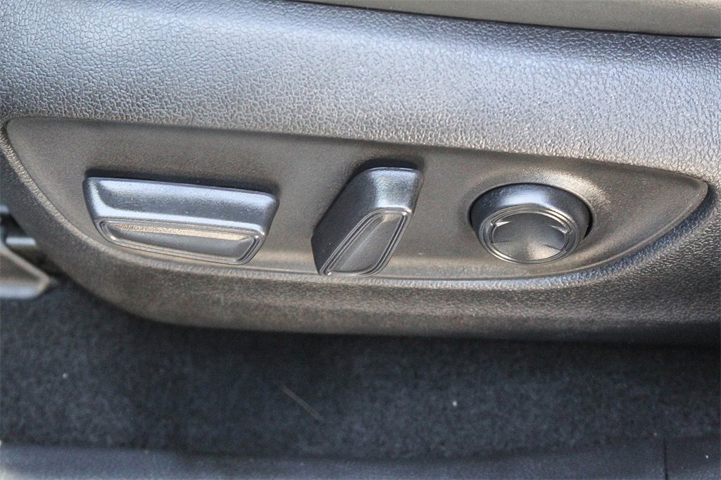 Used 2022 Toyota RAV4 TRD Off-Road w/ TRD Off-Road Weather Package image 21