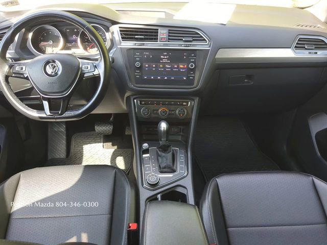 Used 2018 Volkswagen Tiguan SE w/ Panoramic Sunroof Package AWD/4WD image 15