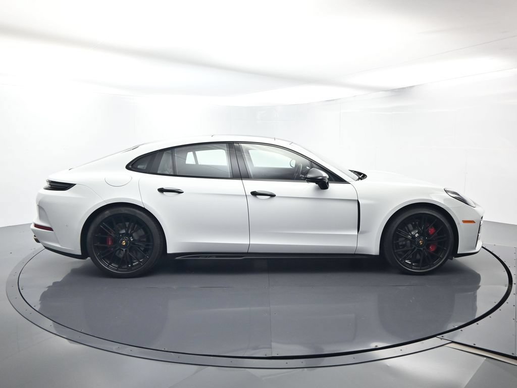 Certified 2026 Porsche Panamera GTS AWD/4WD image 16