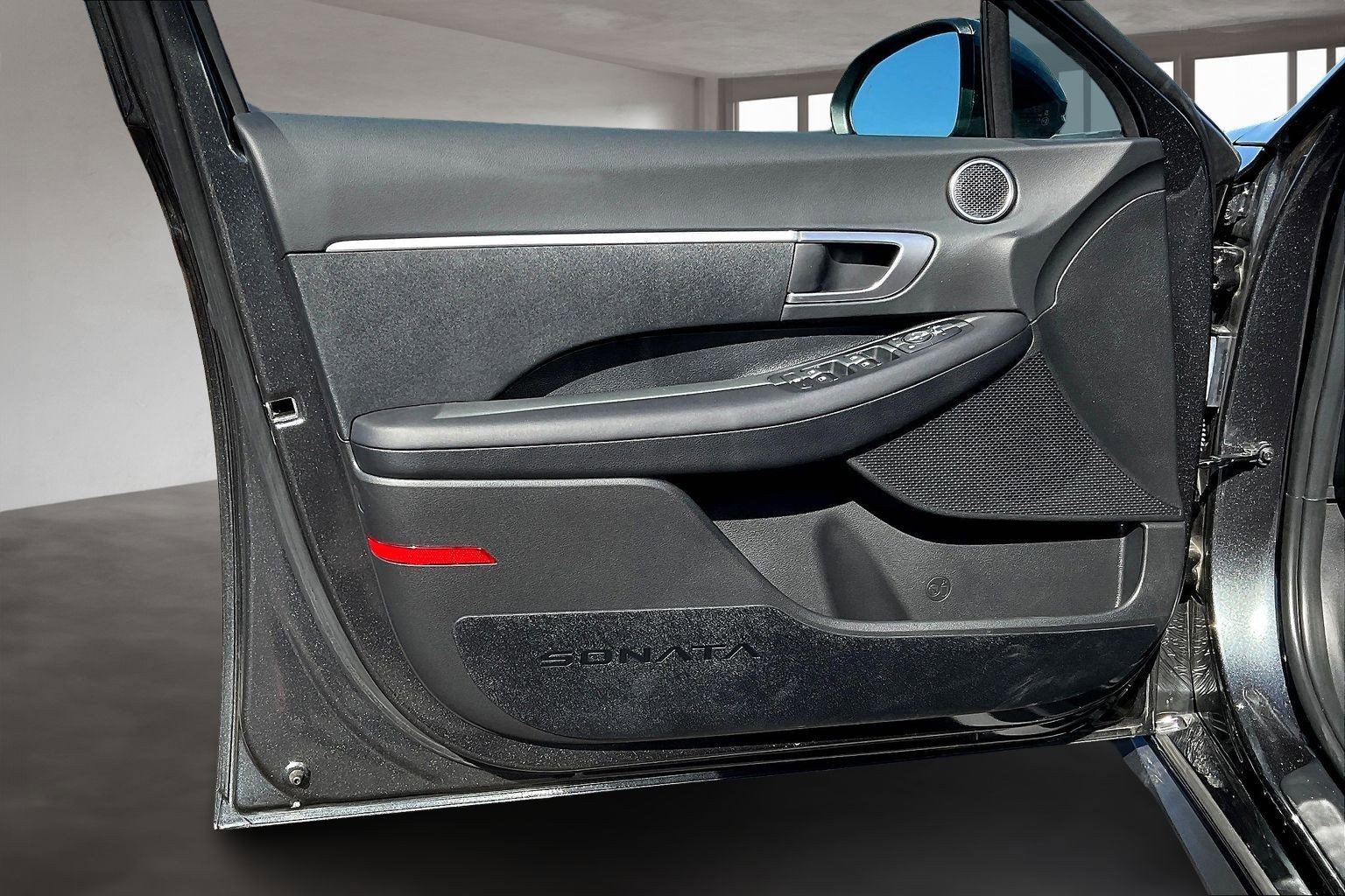 Used 2025 Hyundai Sonata SE image 20