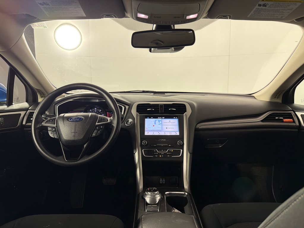 Used 2019 Ford Fusion SE FWD image 23