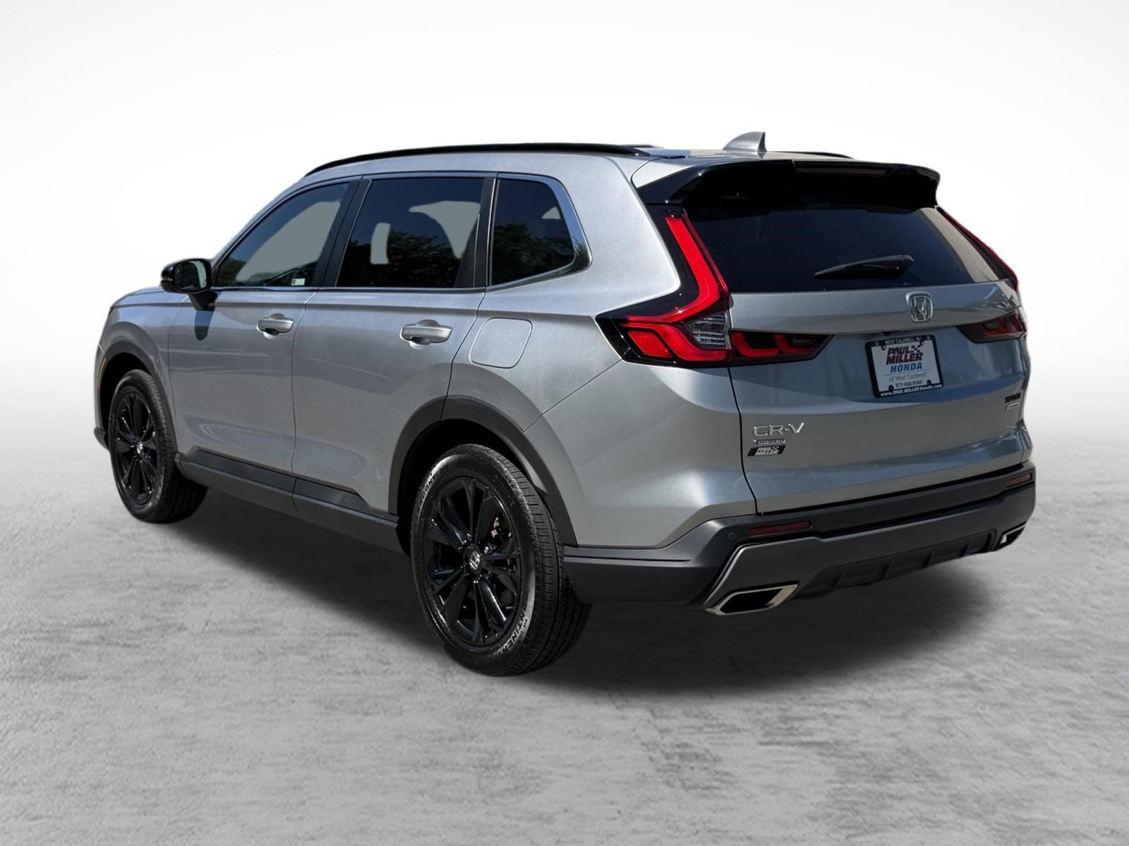 Certified 2023 Honda CR-V Sport Touring image 4