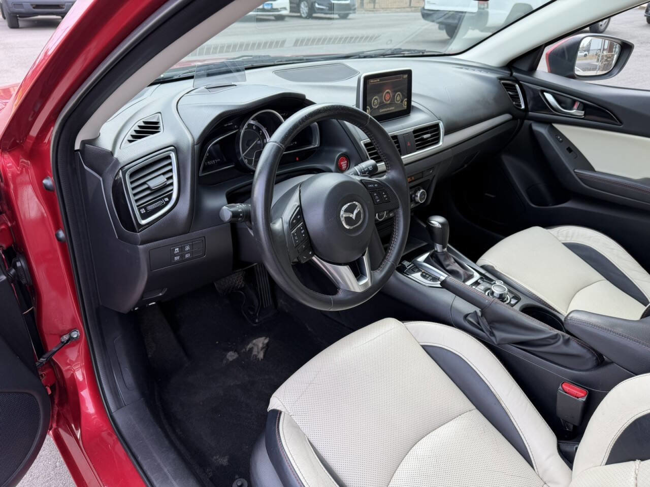 Used 2014 MAZDA MAZDA3 s Grand Touring image 28