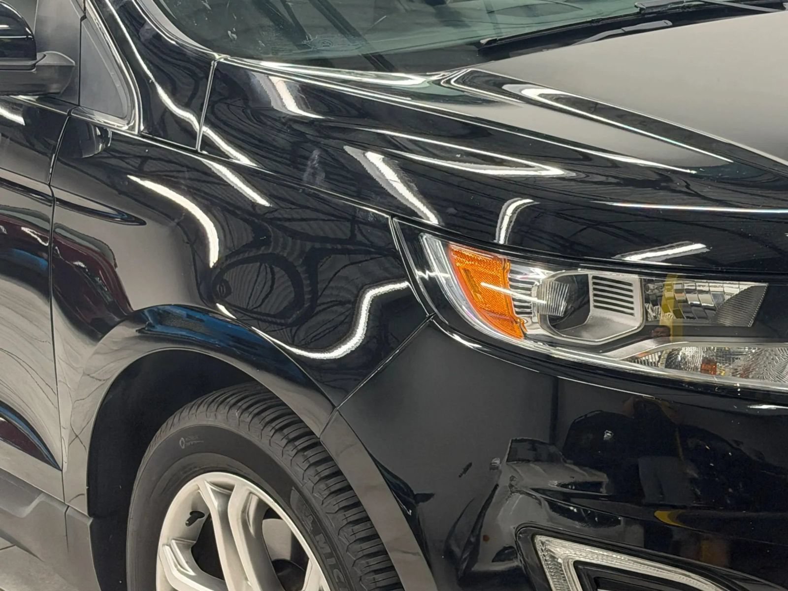 Used 2016 Ford Edge Titanium AWD/4WD image 6