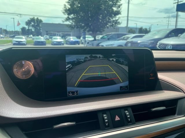 Used 2020 Lexus ES 350 w/ Accessory Package 2 FWD image 46